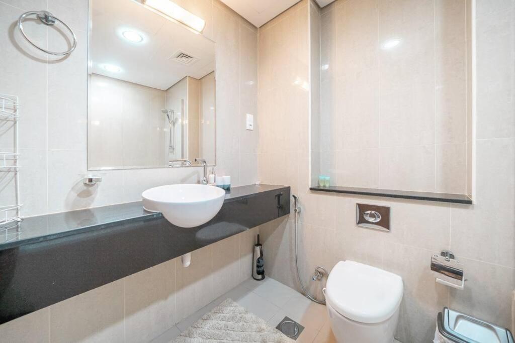Stonetree - Spacious - The Matrix Apartment Dubai